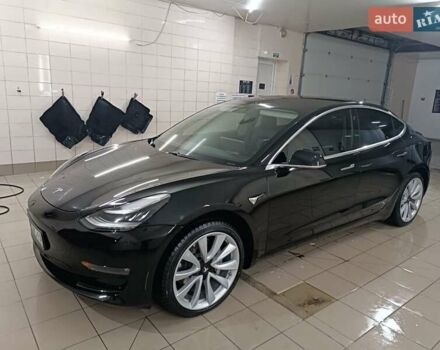 Черный Тесла Модель 3, объемом двигателя 0 л и пробегом 201 тыс. км за 19900 $, фото 69 на Automoto.ua
