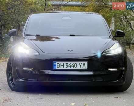 Черный Тесла Модель 3, объемом двигателя 0 л и пробегом 102 тыс. км за 18900 $, фото 43 на Automoto.ua