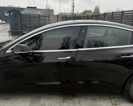 Черный Тесла Модель 3, объемом двигателя 0 л и пробегом 130 тыс. км за 15100 $, фото 15 на Automoto.ua
