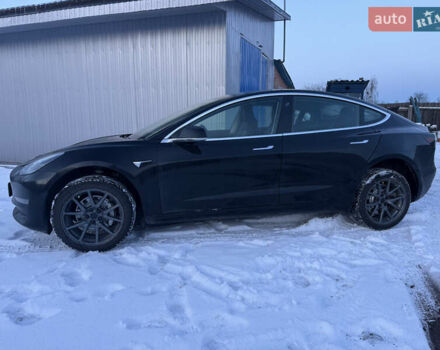 Черный Тесла Модель 3, объемом двигателя 0 л и пробегом 210 тыс. км за 13500 $, фото 7 на Automoto.ua