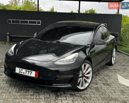 Черный Тесла Модель 3, объемом двигателя 0 л и пробегом 100 тыс. км за 19500 $, фото 15 на Automoto.ua