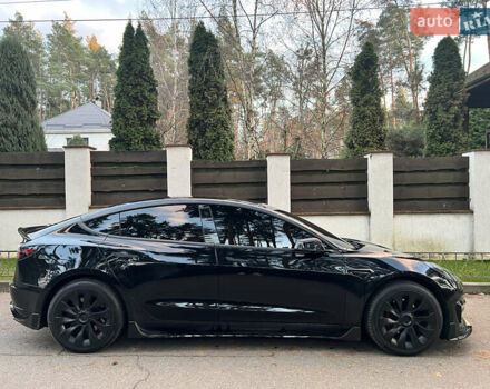 Черный Тесла Модель 3, объемом двигателя 0 л и пробегом 90 тыс. км за 17500 $, фото 6 на Automoto.ua