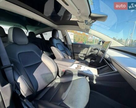 Черный Тесла Модель 3, объемом двигателя 0 л и пробегом 255 тыс. км за 12500 $, фото 12 на Automoto.ua