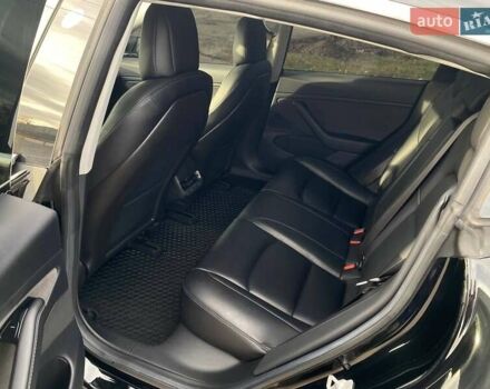 Черный Тесла Модель 3, объемом двигателя 0 л и пробегом 160 тыс. км за 16500 $, фото 57 на Automoto.ua