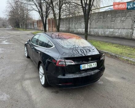 Черный Тесла Модель 3, объемом двигателя 0 л и пробегом 73 тыс. км за 16900 $, фото 6 на Automoto.ua