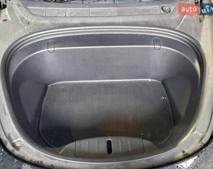 Черный Тесла Модель 3, объемом двигателя 0 л и пробегом 75 тыс. км за 5400 $, фото 10 на Automoto.ua