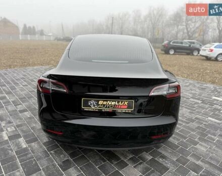 Черный Тесла Модель 3, объемом двигателя 0 л и пробегом 73 тыс. км за 17999 $, фото 6 на Automoto.ua