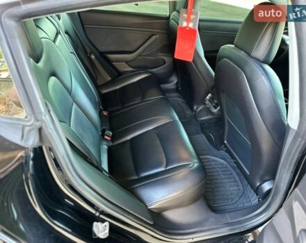 Черный Тесла Модель 3, объемом двигателя 0 л и пробегом 260 тыс. км за 14599 $, фото 15 на Automoto.ua