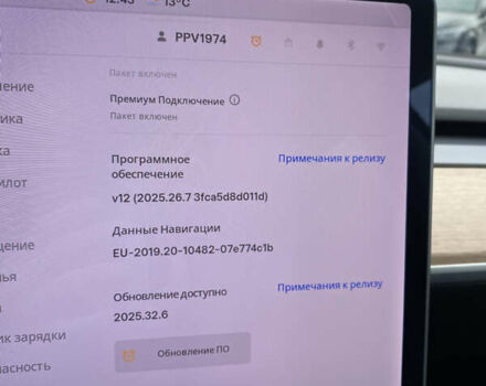 Чорний Тесла Модель 3, об'ємом двигуна 0 л та пробігом 85 тис. км за 17500 $, фото 16 на Automoto.ua