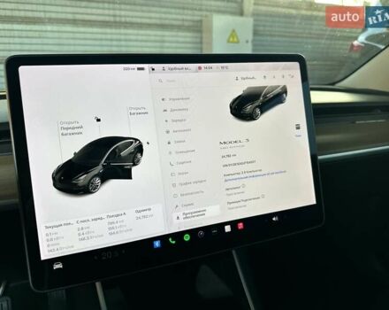 Черный Тесла Модель 3, объемом двигателя 0 л и пробегом 75 тыс. км за 15899 $, фото 6 на Automoto.ua