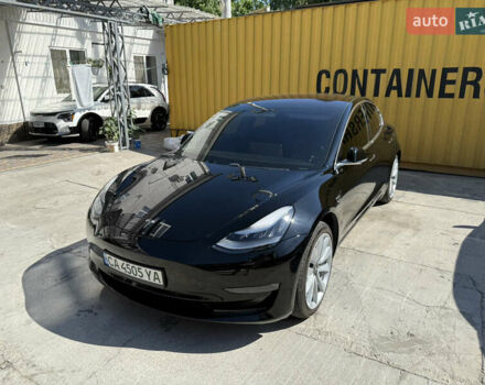 Тесла Модель 3 2018 у Умани на Automoto.ua Чорний Тесла Модель 3, об'ємом двигуна 0 л та пробігом 201 тис. км за 19000 $, фото 102 на Automoto.ua