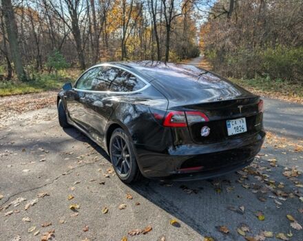 Черный Тесла Модель 3, объемом двигателя 0 л и пробегом 130 тыс. км за 17500 $, фото 3 на Automoto.ua