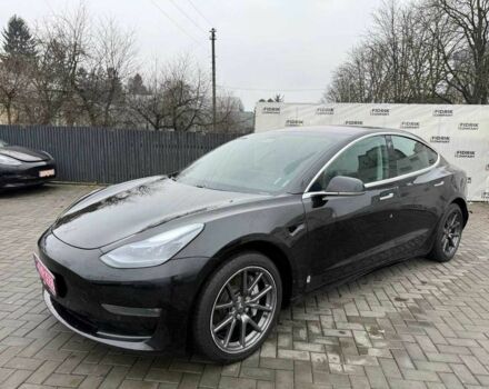 Чорний Тесла Модель 3, об'ємом двигуна 0 л та пробігом 163 тис. км за 12400 $, фото 1 на Automoto.ua