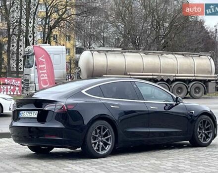 Чорний Тесла Модель 3, об'ємом двигуна 0 л та пробігом 58 тис. км за 15900 $, фото 11 на Automoto.ua