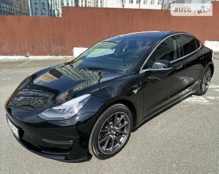 Чорний Тесла Модель 3, об'ємом двигуна 0 л та пробігом 65 тис. км за 18500 $, фото 13 на Automoto.ua