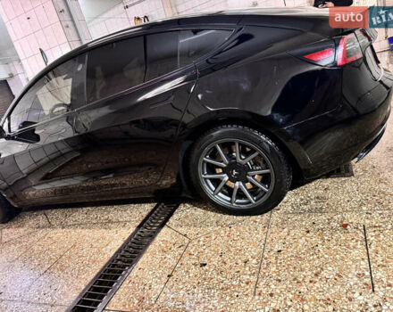Черный Тесла Модель 3, объемом двигателя 0 л и пробегом 115 тыс. км за 16999 $, фото 3 на Automoto.ua