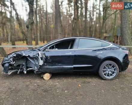 Черный Тесла Модель 3, объемом двигателя 0 л и пробегом 140 тыс. км за 10700 $, фото 12 на Automoto.ua