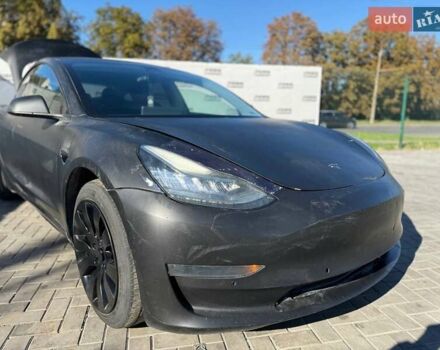 Тесла Модель 3 2018 у Луцьку на Automoto.ua Чорний Тесла Модель 3, об'ємом двигуна 0 л та пробігом 255 тис. км за 12500 $, фото 13 на Automoto.ua
