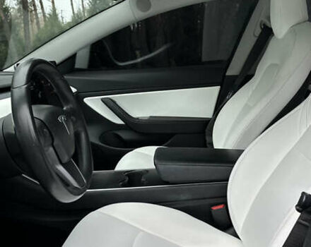 Чорний Тесла Модель 3, об'ємом двигуна 0 л та пробігом 187 тис. км за 17000 $, фото 35 на Automoto.ua