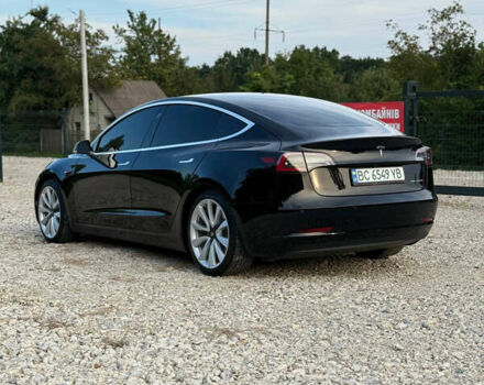 Черный Тесла Модель 3, объемом двигателя 0 л и пробегом 128 тыс. км за 16000 $, фото 5 на Automoto.ua