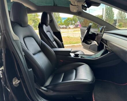 Черный Тесла Модель 3, объемом двигателя 0 л и пробегом 98 тыс. км за 14700 $, фото 12 на Automoto.ua