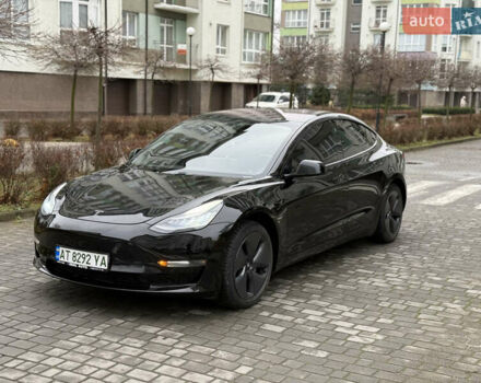 Чорний Тесла Модель 3, об'ємом двигуна 0 л та пробігом 129 тис. км за 15200 $, фото 4 на Automoto.ua