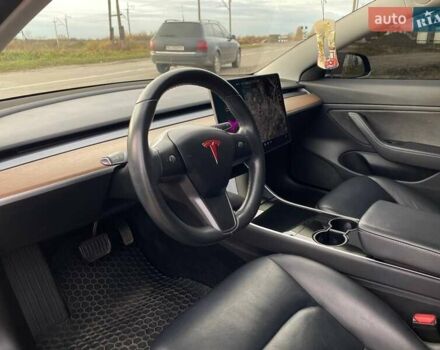 Черный Тесла Модель 3, объемом двигателя 0 л и пробегом 160 тыс. км за 16500 $, фото 53 на Automoto.ua
