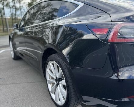 Тесла Модель 3 2018 в Днепре (Днепропетровске) на Automoto.ua Черный Тесла Модель 3, объемом двигателя 0 л и пробегом 135 тыс. км за 18200 $, фото 4 на Automoto.ua