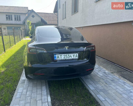 Чорний Тесла Модель 3, об'ємом двигуна 0 л та пробігом 103 тис. км за 16500 $, фото 5 на Automoto.ua
