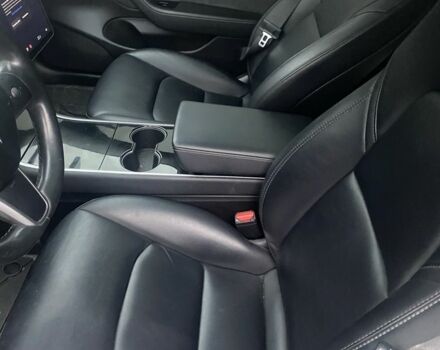 Черный Тесла Модель 3, объемом двигателя 0 л и пробегом 162 тыс. км за 16500 $, фото 2 на Automoto.ua