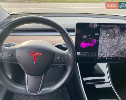 Черный Тесла Модель 3, объемом двигателя 0 л и пробегом 160 тыс. км за 16500 $, фото 39 на Automoto.ua