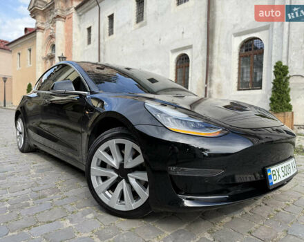 Черный Тесла Модель 3, объемом двигателя 0 л и пробегом 260 тыс. км за 18700 $, фото 5 на Automoto.ua