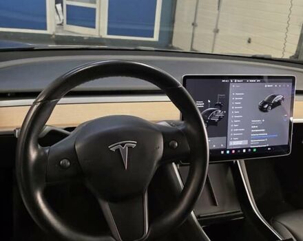 Чорний Тесла Модель 3, об'ємом двигуна 0 л та пробігом 140 тис. км за 14800 $, фото 13 на Automoto.ua