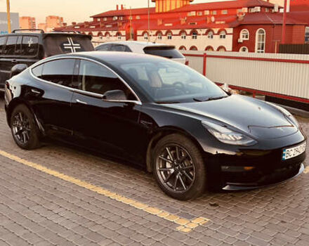 Черный Тесла Модель 3, объемом двигателя 0 л и пробегом 132 тыс. км за 16500 $, фото 2 на Automoto.ua