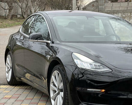 Черный Тесла Модель 3, объемом двигателя 0 л и пробегом 50 тыс. км за 19000 $, фото 1 на Automoto.ua