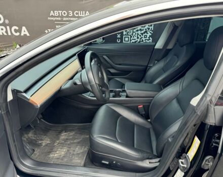 Черный Тесла Модель 3, объемом двигателя 0 л и пробегом 84 тыс. км за 17500 $, фото 6 на Automoto.ua