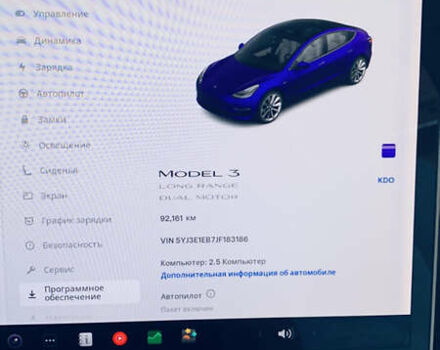 Чорний Тесла Модель 3, об'ємом двигуна 0 л та пробігом 96 тис. км за 18600 $, фото 10 на Automoto.ua