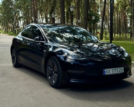 Чорний Тесла Модель 3, об'ємом двигуна 0 л та пробігом 65 тис. км за 16500 $, фото 1 на Automoto.ua
