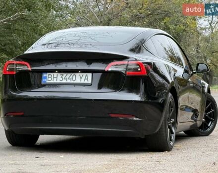 Черный Тесла Модель 3, объемом двигателя 0 л и пробегом 102 тыс. км за 18900 $, фото 29 на Automoto.ua