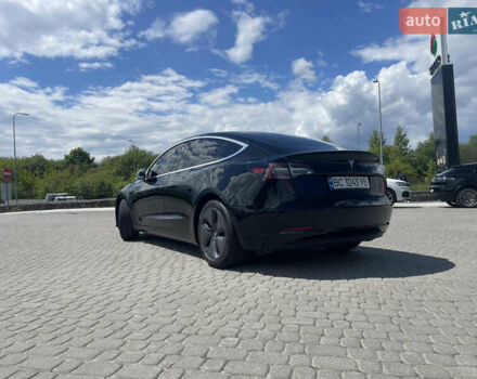 Тесла Модель 3 2018 у Львові на Automoto.ua Чорний Тесла Модель 3, об'ємом двигуна 0 л та пробігом 90 тис. км за 16500 $, фото 4 на Automoto.ua