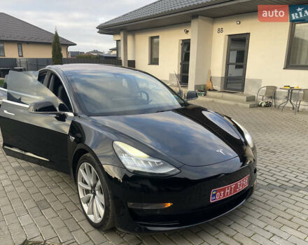 Чорний Тесла Модель 3, об'ємом двигуна 0 л та пробігом 156 тис. км за 16800 $, фото 5 на Automoto.ua