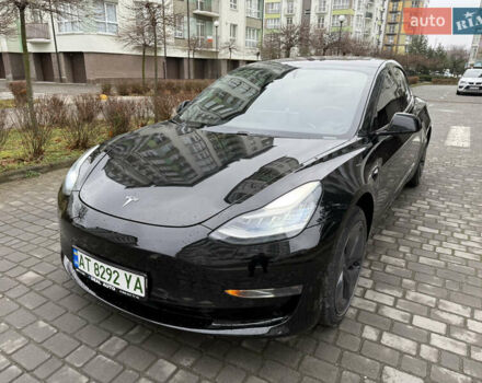 Чорний Тесла Модель 3, об'ємом двигуна 0 л та пробігом 129 тис. км за 15200 $, фото 7 на Automoto.ua