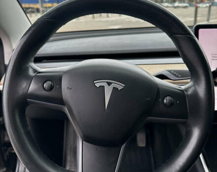 Тесла Модель 3 2018 у Харкові на Automoto.ua Чорний Тесла Модель 3, об'ємом двигуна 0 л та пробігом 107 тис. км за 24500 $, фото 10 на Automoto.ua