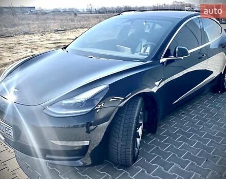 Черный Тесла Модель 3, объемом двигателя 0 л и пробегом 51 тыс. км за 28500 $, фото 1 на Automoto.ua