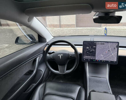 Чорний Тесла Модель 3, об'ємом двигуна 0 л та пробігом 129 тис. км за 15200 $, фото 16 на Automoto.ua