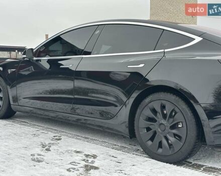 Черный Тесла Модель 3, объемом двигателя 0 л и пробегом 114 тыс. км за 16750 $, фото 7 на Automoto.ua