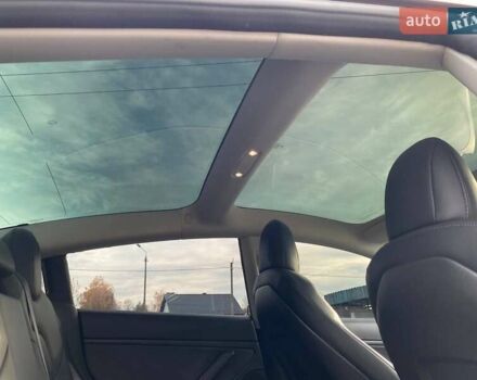 Черный Тесла Модель 3, объемом двигателя 0 л и пробегом 160 тыс. км за 16500 $, фото 59 на Automoto.ua