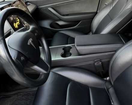 Черный Тесла Модель 3, объемом двигателя 0 л и пробегом 95 тыс. км за 18000 $, фото 6 на Automoto.ua