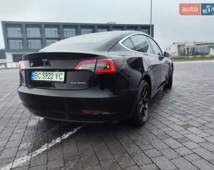 Черный Тесла Модель 3, объемом двигателя 0 л и пробегом 53 тыс. км за 17800 $, фото 6 на Automoto.ua