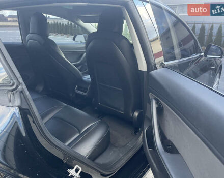 Чорний Тесла Модель 3, об'ємом двигуна 0 л та пробігом 156 тис. км за 15699 $, фото 9 на Automoto.ua